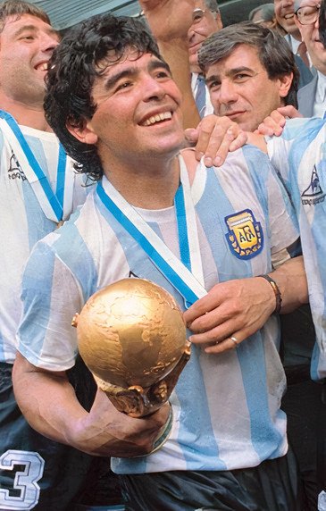 Los jugadores de Argentina celebrando el título en el Estadio Azteca.