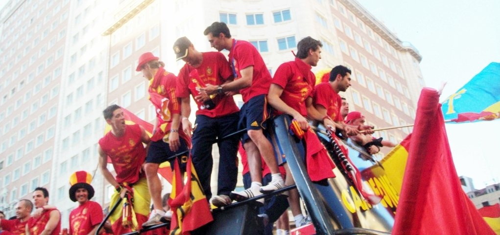 El autobús de los campeones en Madrid, 12 de julio de 2010.