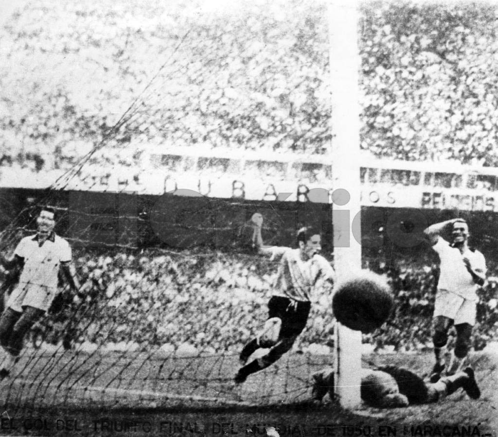 El gol de Ghiggia en el minuto 79. El 2-1 que dejó mudo al Maracaná.