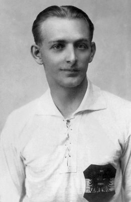 Matthias Sindelar, «el hombre de papel», capitán del Wunderteam austríaco.