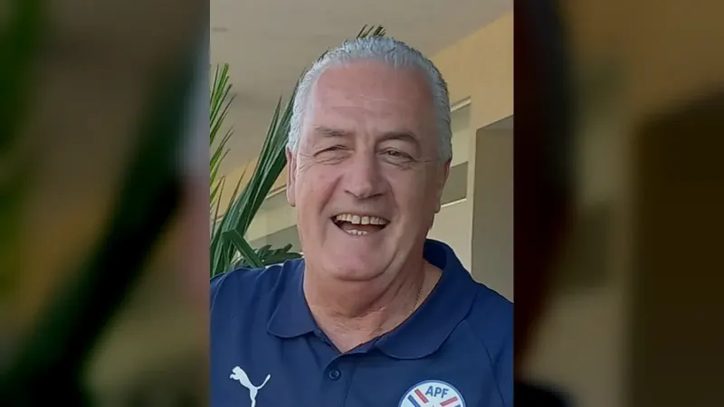 Gustavo Alfaro, seleccionador de Paraguay